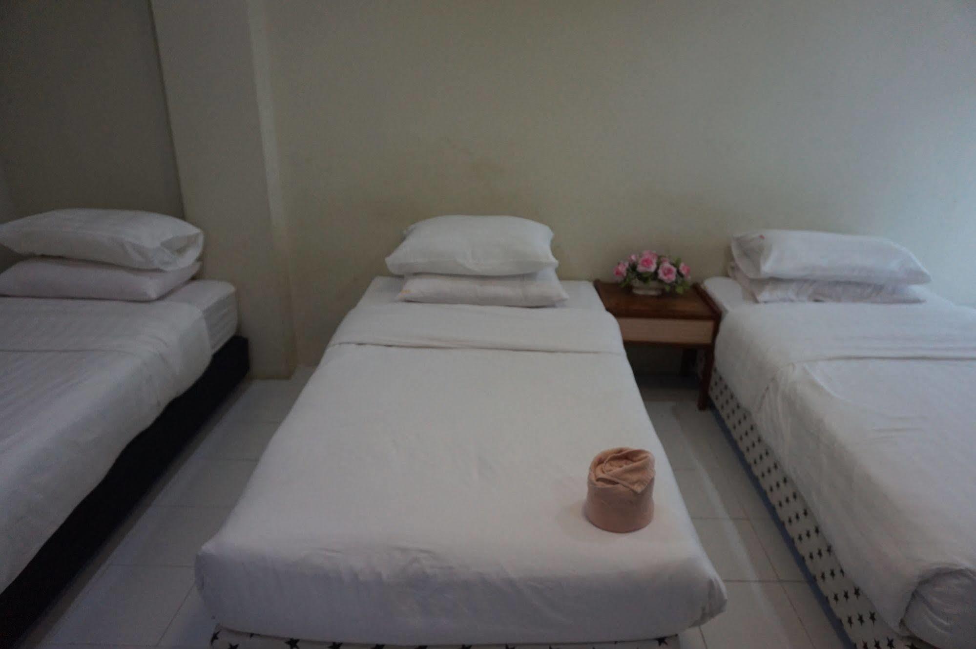 The One Phetchabun Aparthotel Bagian luar foto